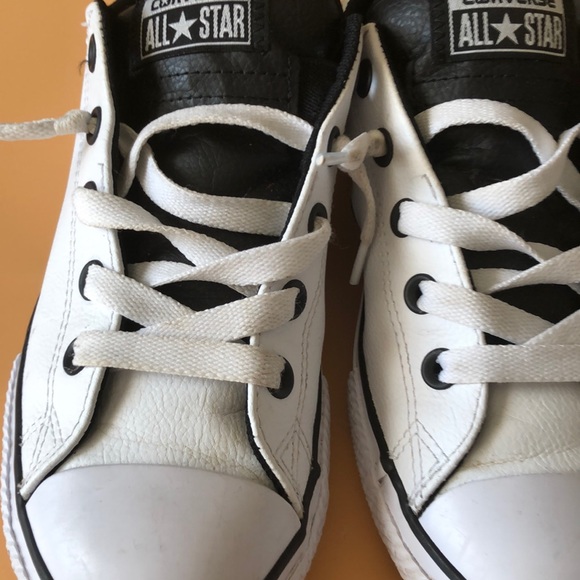 Converse White All Star Sneakers Sz 4 - Picture 2 of 5